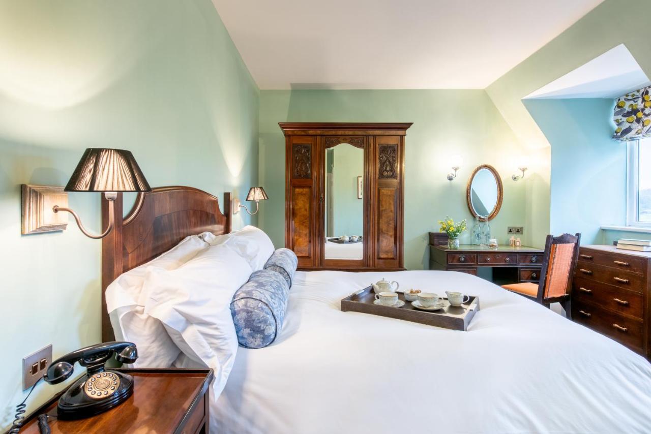 Manor 4*